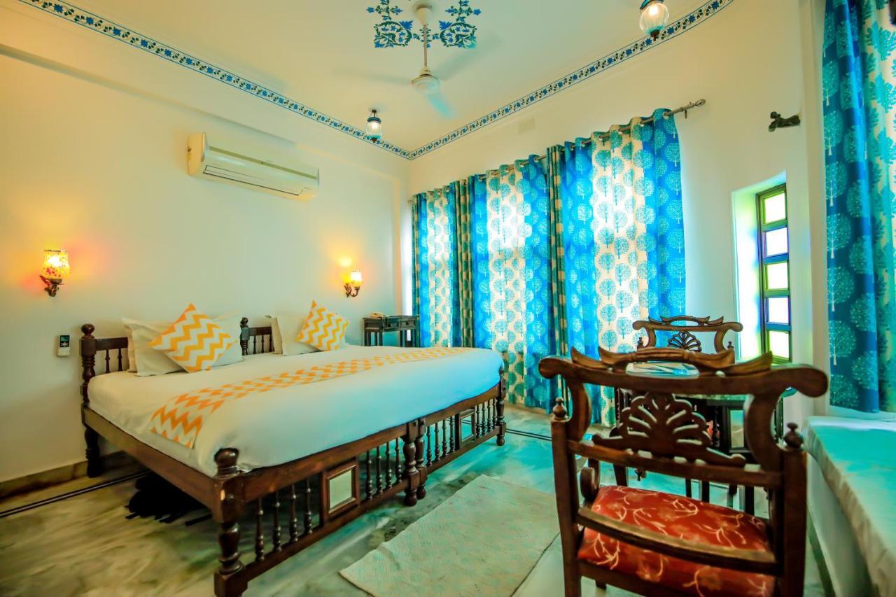Hotel Devraj Niwas On Lake Pichola Udaipur Ngoại thất bức ảnh