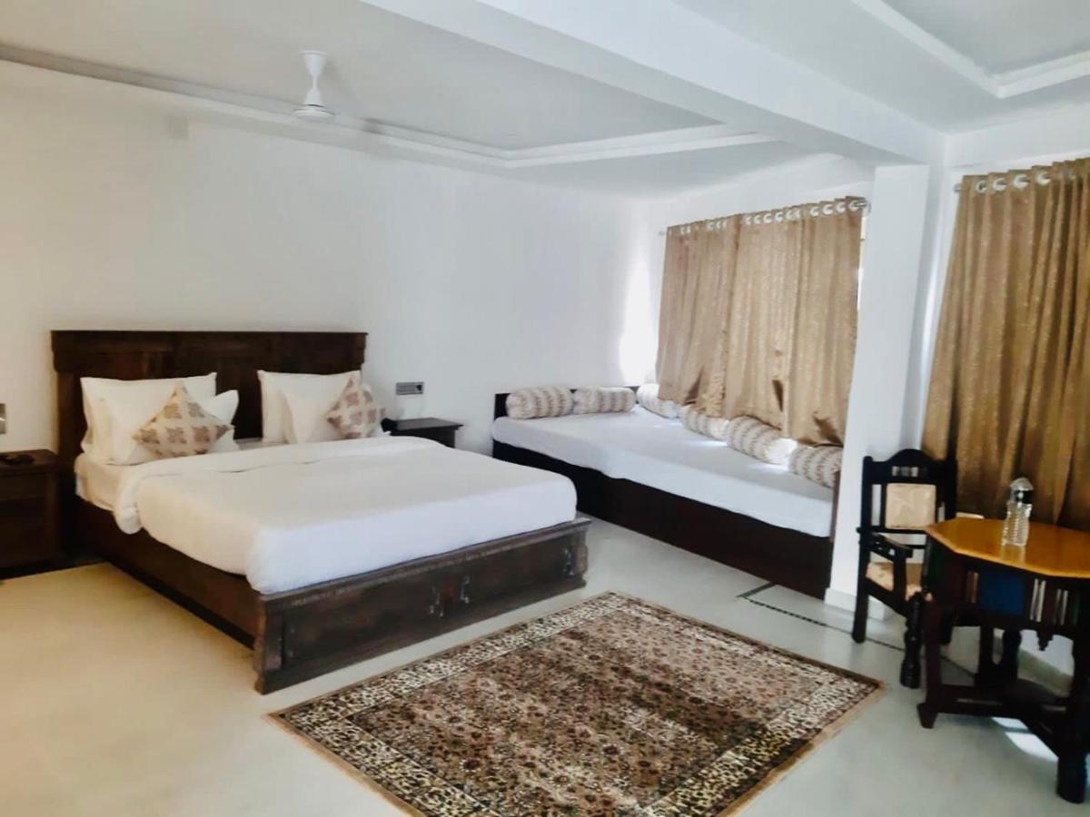 Hotel Devraj Niwas On Lake Pichola Udaipur Ngoại thất bức ảnh