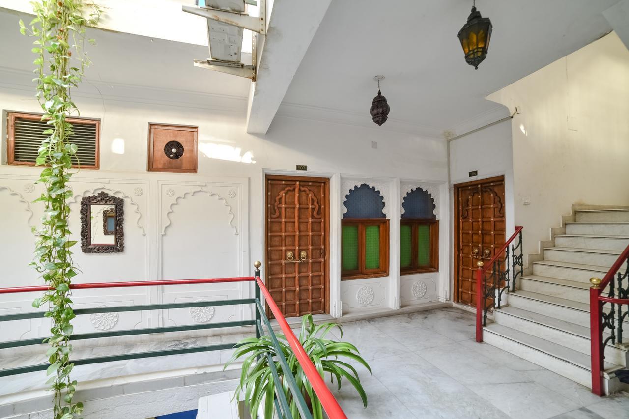 Hotel Devraj Niwas On Lake Pichola Udaipur Ngoại thất bức ảnh